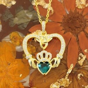 Irish Claddagh Necklace for Women 925 Sterling Silver Gold Plated Triquetra NWT